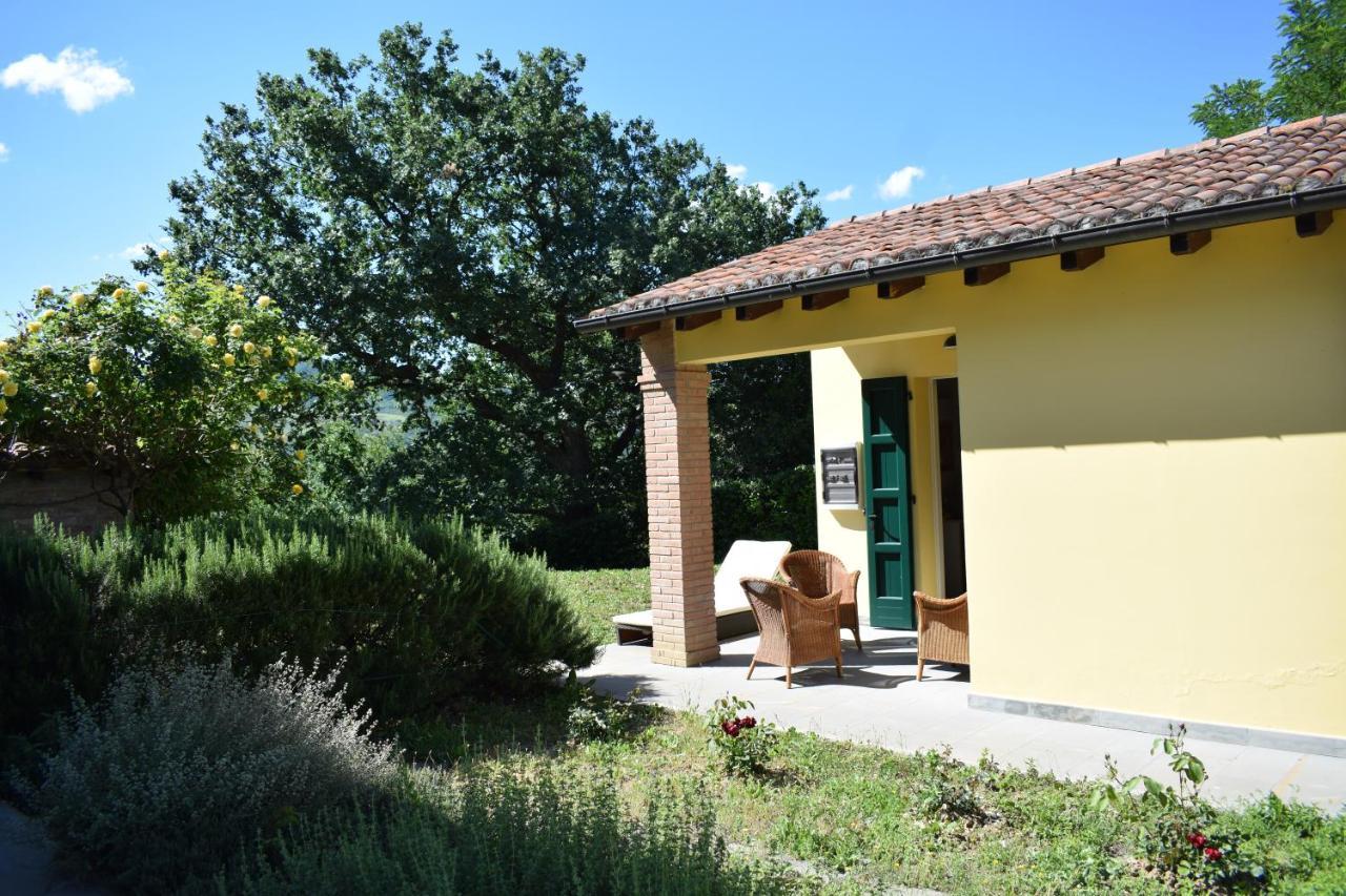 Villa Casetti B&B Fontanelice Exteriör bild