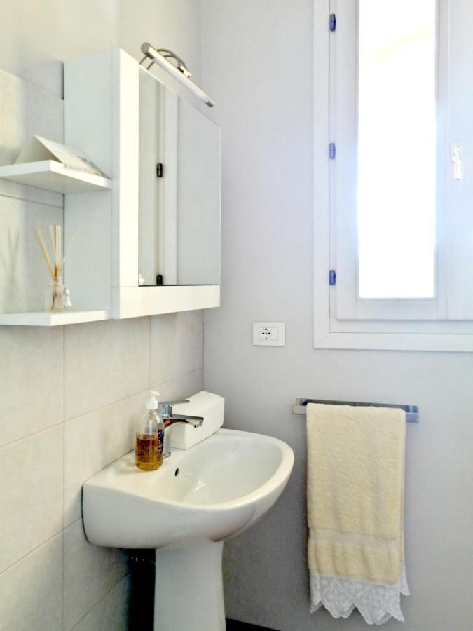 Villa Casetti B&B Fontanelice Exteriör bild