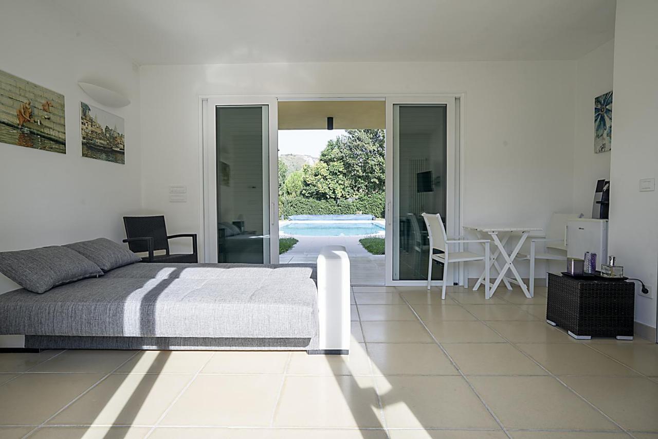 Villa Casetti B&B Fontanelice Exteriör bild