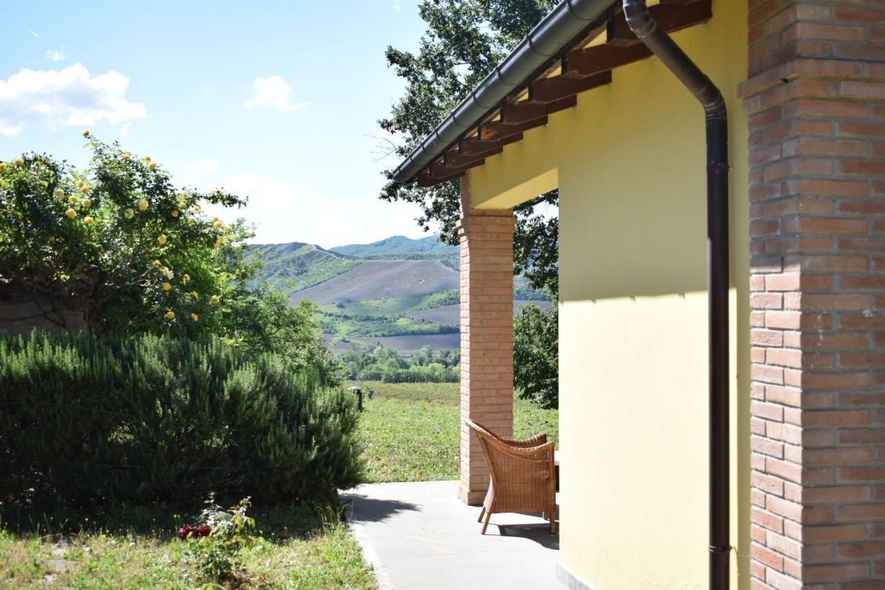 Villa Casetti B&B Fontanelice Exteriör bild