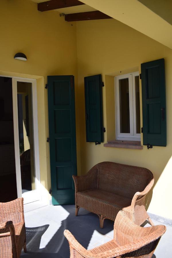 Villa Casetti B&B Fontanelice Exteriör bild